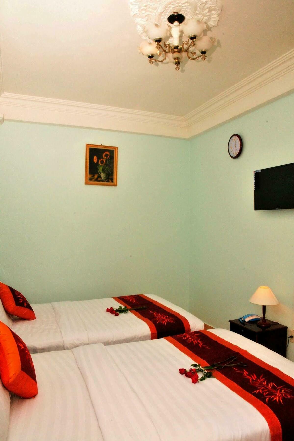 Ha Trang Hotel Ho Chi Minh City Exterior photo