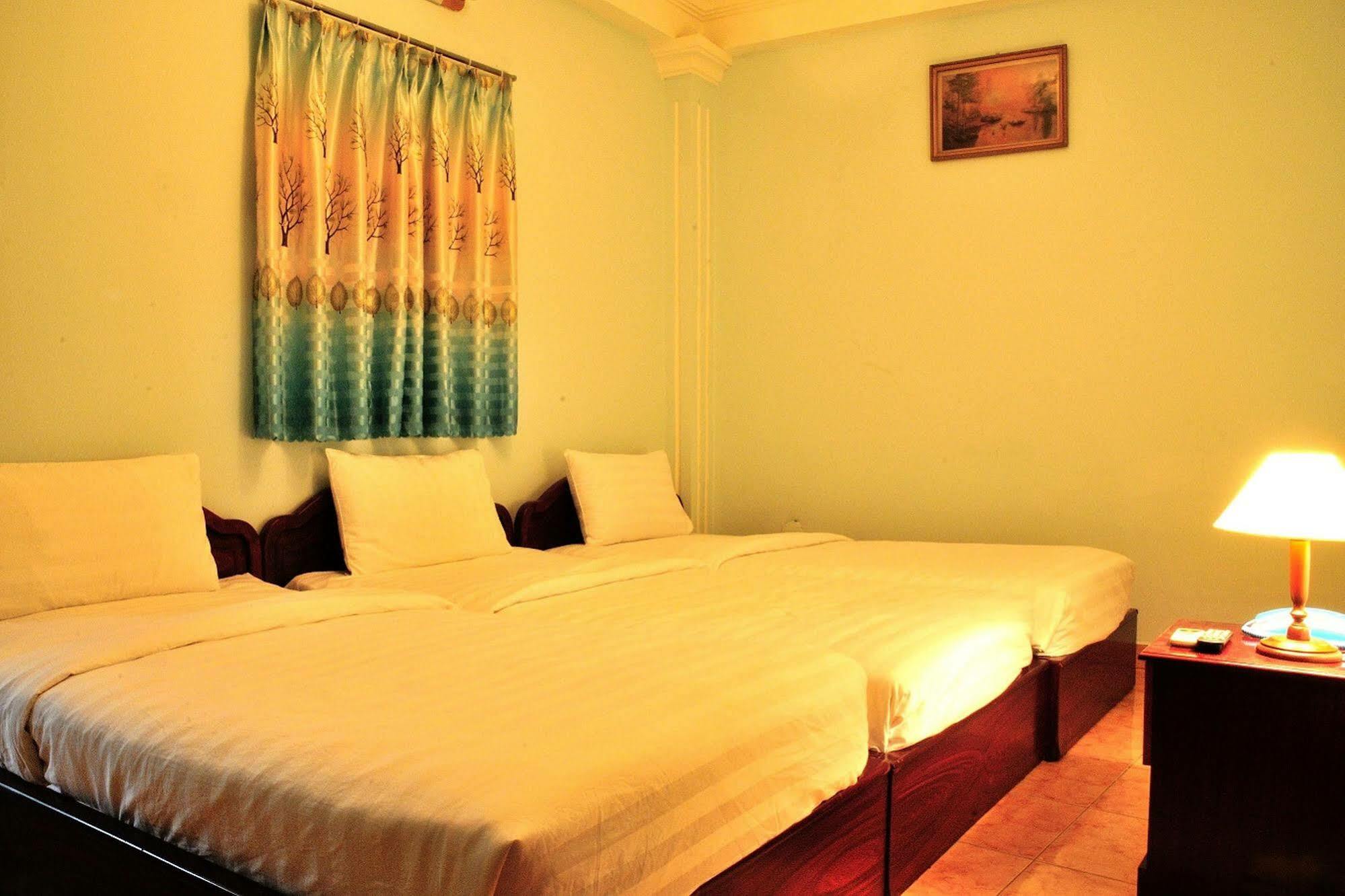Ha Trang Hotel Ho Chi Minh City Exterior photo
